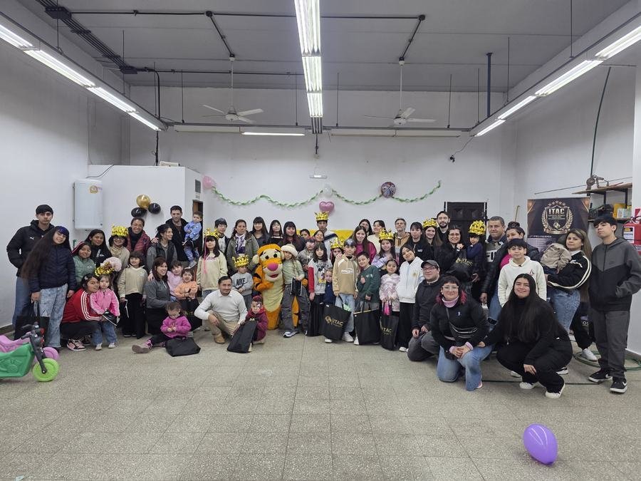 Evento familiar en el instituto