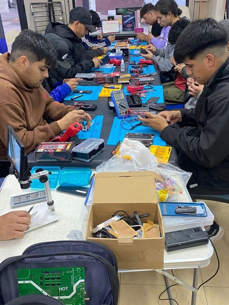 Taller de reparación de celulares